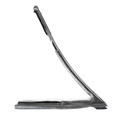 Vent Window Seal Front Right Fits The Front Passenger Side Door Of 63-71 Gladiator 63-83 Wagoneer 74-83 Cherokee 74-88 J10/J20 Truck 84-91 Grand Cherokee Sj OMIX