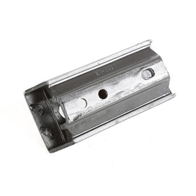 Manual Trans Mount 1980-1983 CJ5 1980-1986 CJ7 And 1981-1986 CJ8 Scrambler OMIX