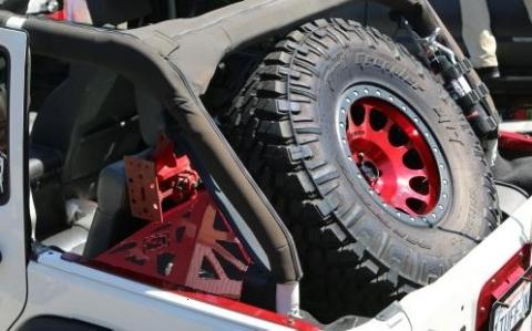 07-18 Jeep Wrangler JK 4 Door Edge GateKeeper Tire Carrier With Accessory Panel & Hi-Lift Mounts 5x5 Lug Pattern Factory Excessive Industries