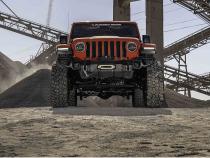 Venator Front Bumper 18-Present Jeep Wrangler Jl 20-Present Gladiator JT Rugged Ridge