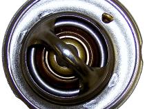 195 Degree Thermostat for 2007-2011 Jeep JK Wrangler w/ 3.8L Engine Crown Automotive