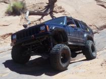 Jeep Cherokee 8.0 Inch Pro Series 3 Link Long Arm Lift Kit 1984-2001 XJ Clayton Off Road