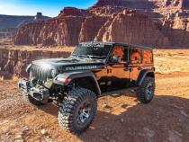4 Inch Dual Rate Coil Lift Kit 2018-2025 Jeep Wrangler JL Unlimited 4-Door 4WD with Fox 2.0 Reservoir Shocks Will not fit Mojave Edition Superlift
