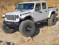 4 Inch Dual Rate Coil Lift Kit 2020-2025 Jeep Gladiator with Fox Shocks Will Not fit Mojave Edition Superlift